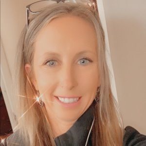 Meet your Posher, Shelli